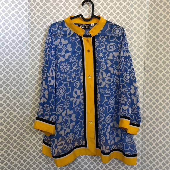 Bob mackie wearable art 100% Silk sheer blouse - Picture 2 of 5